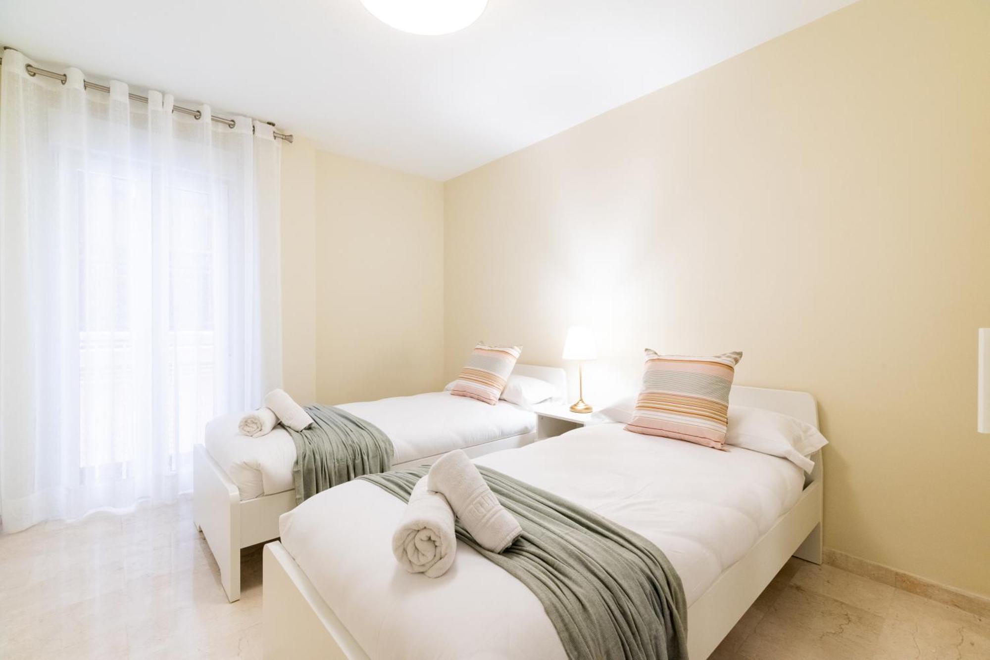 Centrico Apartamento Гранада Екстериор снимка